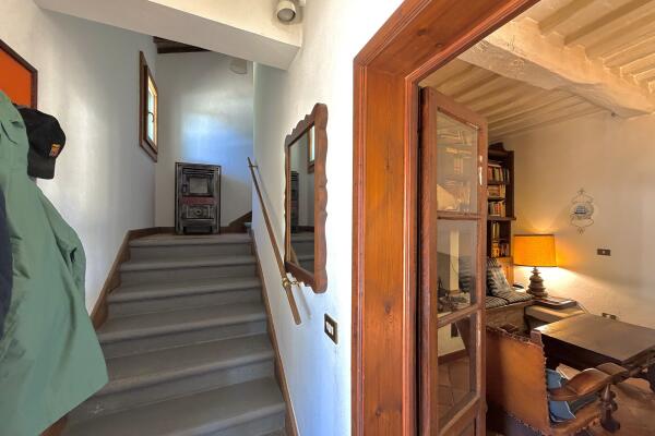 Vivere Bolgheri: villa indipendente immersa nei vigneti con giardino privato