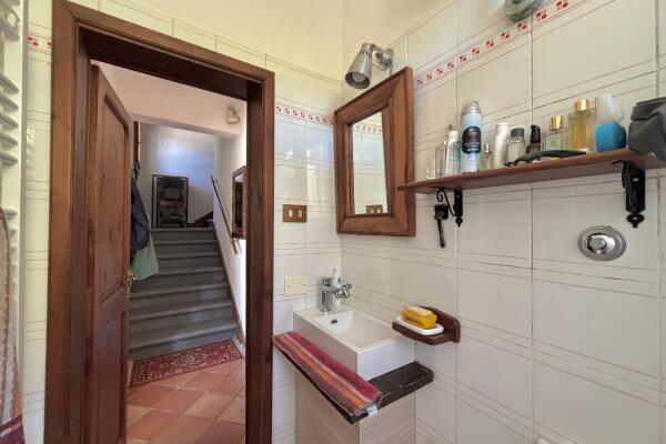 Vivere Bolgheri: villa indipendente immersa nei vigneti con giardino privato