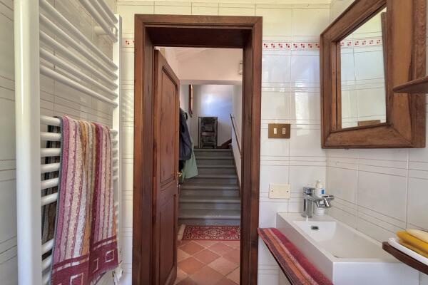 Vivere Bolgheri: villa indipendente immersa nei vigneti con giardino privato