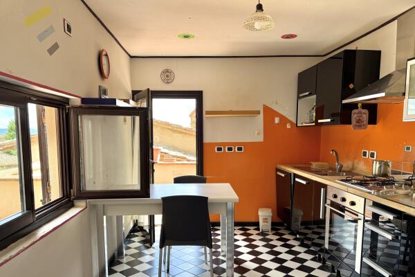 DREAM investment in the center with 2 terraces and views of the towers of San Gimignano